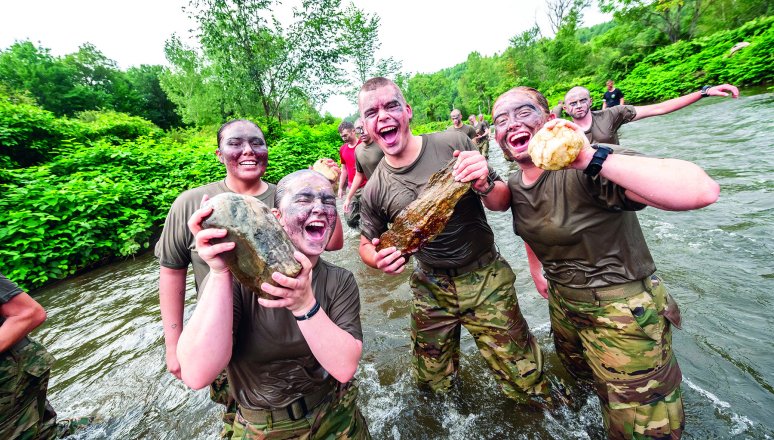 2023 Rooks holding rocks while completing Dog River Run