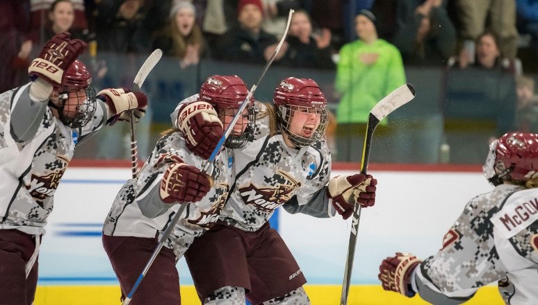 Women's hockey in action at Frozen Four 2018