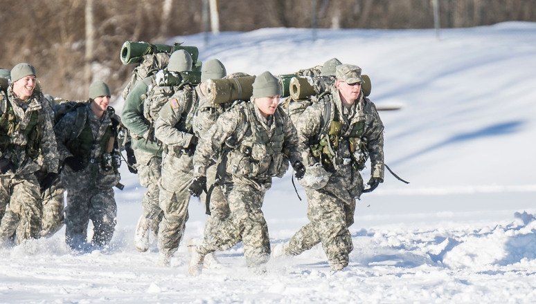 Mountain Cold Weather Co. in training